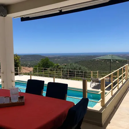 Mar De Luz Bed & Breakfast 4*